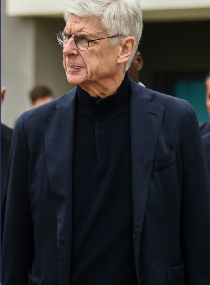 أسطورة التدريب الفرنسية أرسين فينجر: نادي بيراميدز ولد كبيرا .. والمهندس ممدوح عيد قيادة ناجحة